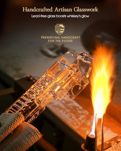 Whiskey Decanter Set with Grenade-Shaped Shot Glasses 8 Whiskey Decanter Set with Grenade-Shaped Shot Glasses - Image 8